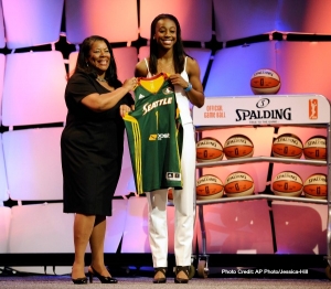 Notre Dame&#039;s Jewell Loyd Selected No. 1 overall by the Seattle Storm in the 2015 WNBA Draft