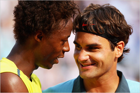 Gael Monfils Roger Federer 2009 French Open Ryan Pierse Getty Images Europe