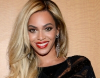 Beyonce to perform during NFL Super Bowl 50's half-time show with Coldplay and Bruno Mars