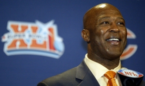 Former Tampa Bay Buccaneers head coach Lovie Smith reportedly fired over the telephone