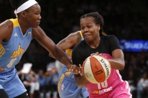 Epiphanny Prince defending the ball against the Chicago Sky