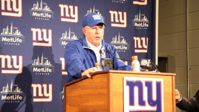 Former New york Giants head coach Tom Coughlin